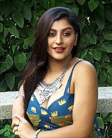 Yashika Aannand PhotoShoot (3).jpg