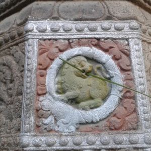 Ponsei Natrunaiyappar Temple-Looli in Wall.jpg