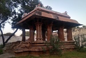 Tiruvathavur tirumarainathar temple2.jpg