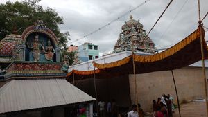 Immaiyilum Nanmai Tharuvaar Kovil.jpg