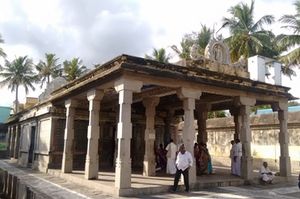 Tiruvennainallurkirubapurisvarartemple4.jpg