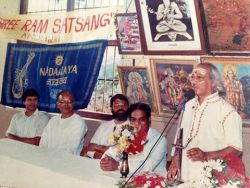 T S Nandakumar and T V Gopalakrishnan.jpg