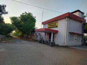 Samayanallur Railway Station.jpg