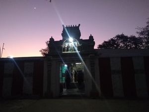 Tiruvathavur manickavasakar temple2.jpg