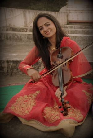 Nandini Shankar (Violinist).jpg