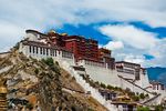 Potala Palace, August 2009.jpg