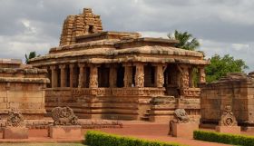 படிமம்:Durga Temple.jpg